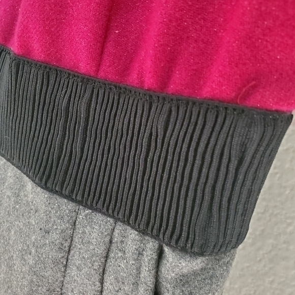 Emmelee Women's Wool Colorblock Sleeveless Gray & Magenta Dress with Pockets - Picture 6 of 16